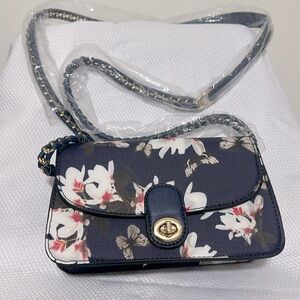 🔥Brand New Crossover Flower Multicolor Fashion Bag!